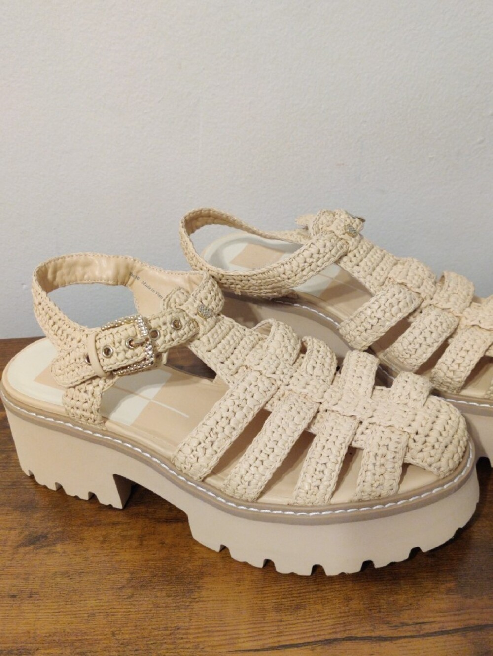 Dolce Vita Cream Woven Platform Sandals - Picture 10 of 16